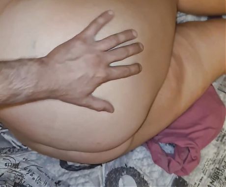 Fingering fat hairy mommy pussy ! She is wearing old dirty granny panty.